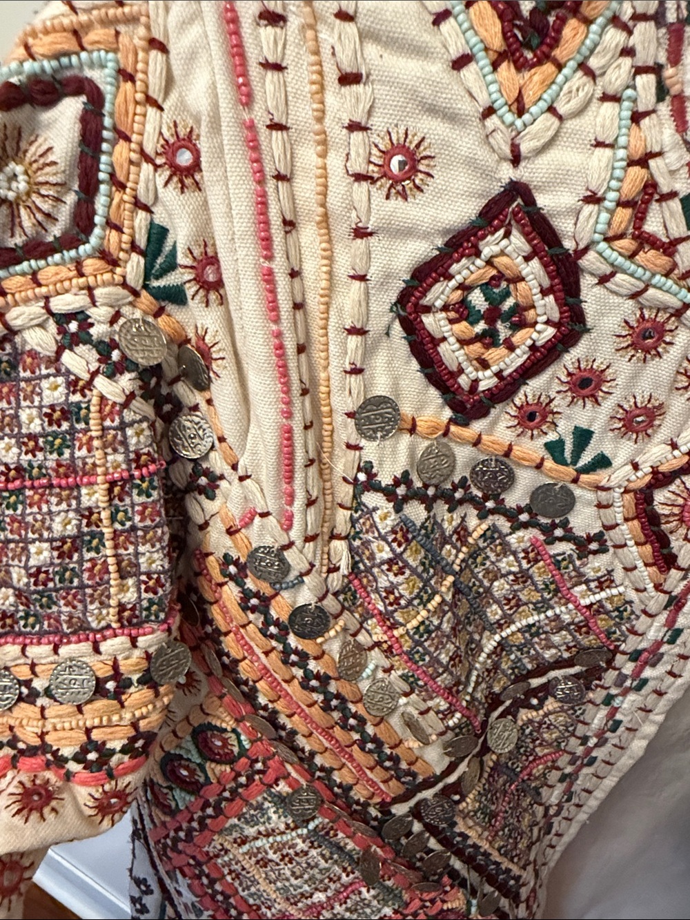 Julia Amory Embroidered Ivory Multicolor Annika Jacket w embellishment RARE - Picture 4 of 5